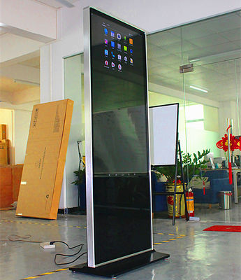 Китай Умная емкостная камера киоска Синьяге цифров построенная в 65&quot; большой размер с игрой 4Г Гоогле поставщик